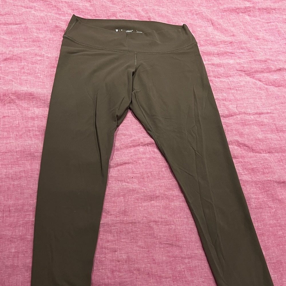 TNA Crop Leggings - Size L